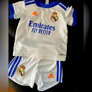 Real Madrid Uniform (baby)
